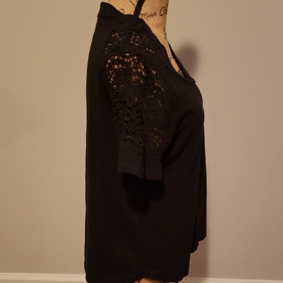 Philosophy Black Ruffled Short Sleeve Blouse - Picture 4 of 6